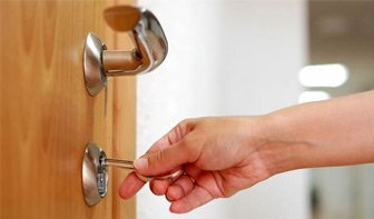 Lee's Summit MO Locksmith Store Lee's Summit, MO 816-287-1277 Lee's Summit MO Locksmith Store Lee's Summit, MO 816-287-1277