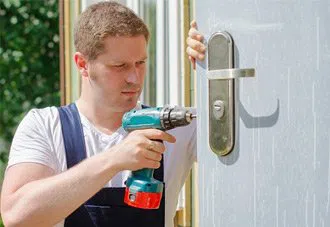 Lee's Summit MO Locksmith Store Lee's Summit, MO 816-287-1277 Lee's Summit MO Locksmith Store Lee's Summit, MO 816-287-1277 - 7-Lock-Changing